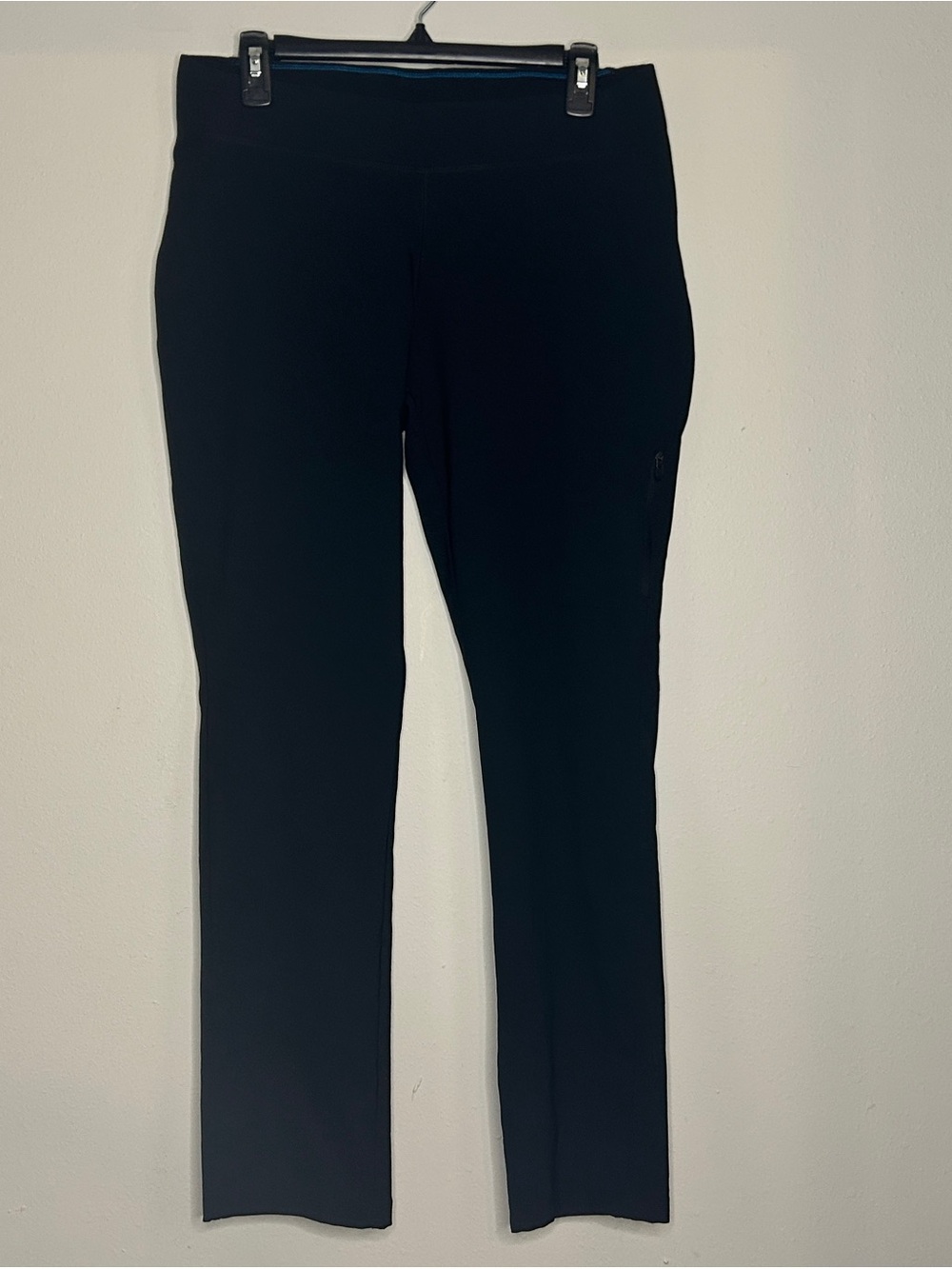 Columbia Size L Black Stretch Athletic Pants/Leggings